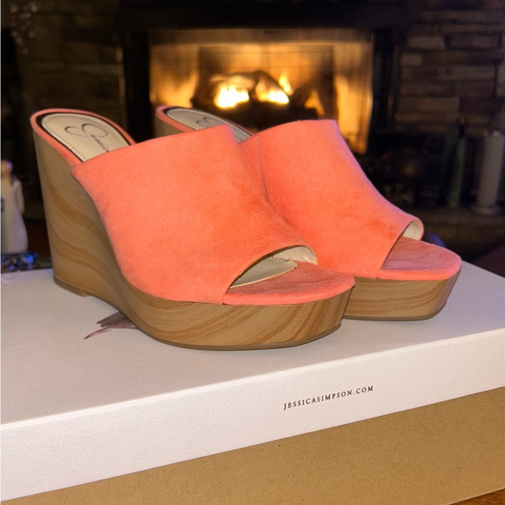 Jessica Simpson Peach Sherbert Wedge Shoes, Size 7.5